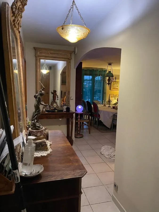 Duud Apartment Castanet-Tolosan Homestay