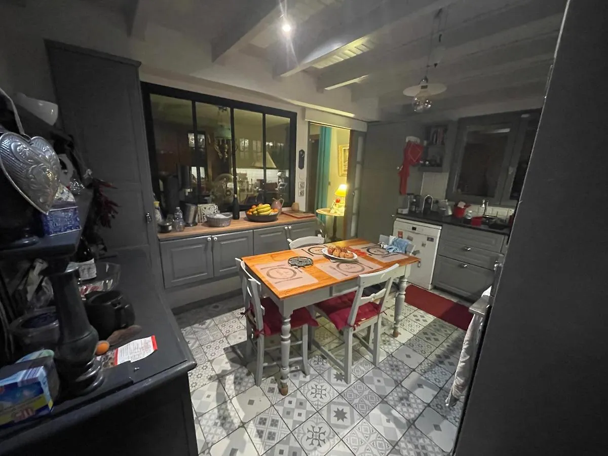 Homestay Duud Apartment Castanet-Tolosan